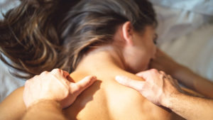 Massage tantrique, pour stimuler la vie sexuelle d’un couple